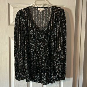 Dark blue with light blue and pink roses